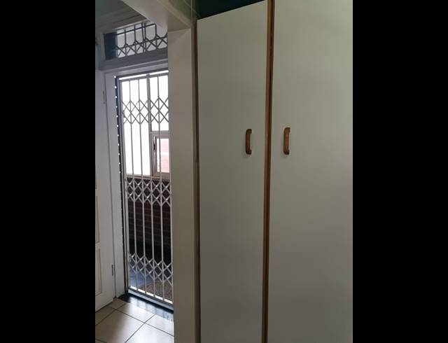 2 BEDROOM FLAT FOR SALE IN WINDERMERE